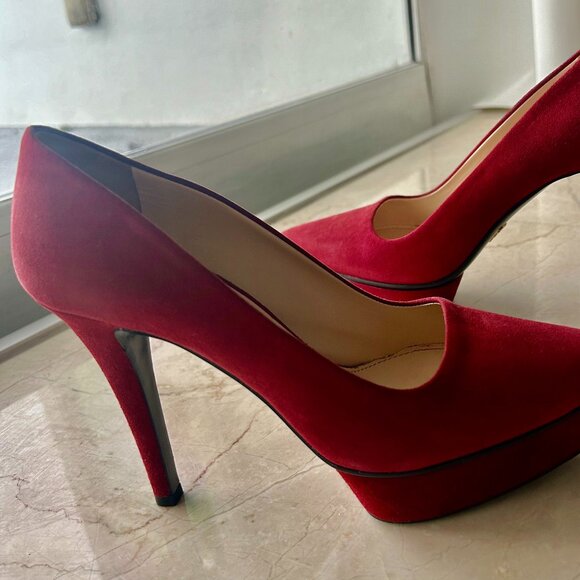 PRADA burgundy suede EU37/US7 pointy toe platform pumps - Picture 2 of 5